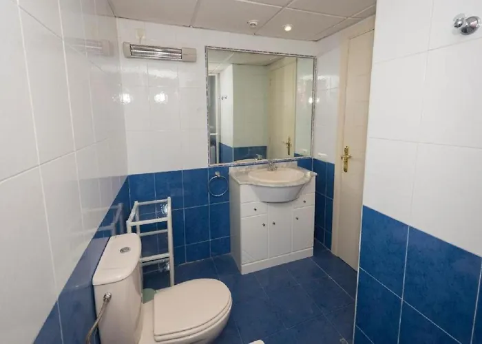 Equipe Espagne 4 Couchages, Terrasse, Piscines, Climatisation, Garage, Wifi Gratuit * Κάλπε