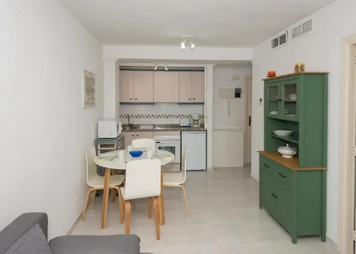 Equipe Espagne 4 Couchages, Terrasse, Piscines, Climatisation, Garage, Wifi Gratuit *