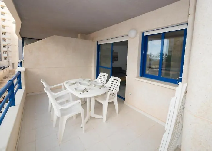Oasis: Equipped With Terrace, Pools & Free Amenities Apartment Calpe