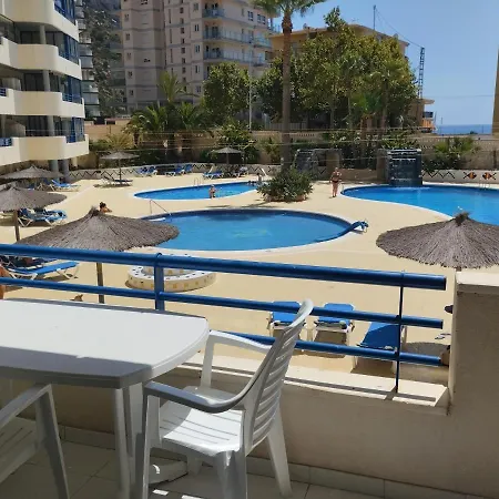 équipé Espagne, 4 Couchages, Terrasse, Piscines, Climatisation, Garage, Wifi Gratuits Appartement *