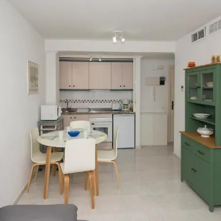 équipé Espagne, 4 Couchages, Terrasse, Piscines, Climatisation, Garage, Wifi Gratuits *