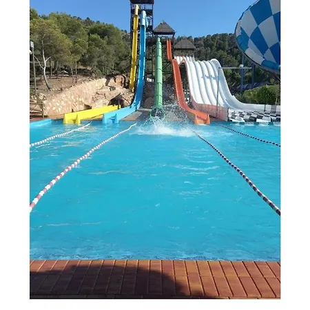 Appartement équipé Espagne, 4 Couchages, Terrasse, Piscines, Climatisation, Garage, Wifi Gratuits Calp