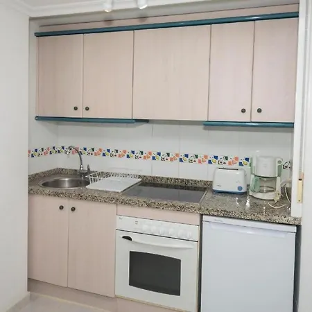 équipé Espagne, 4 Couchages, Terrasse, Piscines, Climatisation, Garage, Wifi Gratuits *