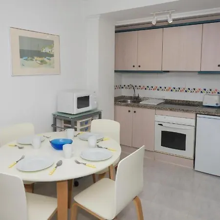 équipé Espagne, 4 Couchages, Terrasse, Piscines, Climatisation, Garage, Wifi Gratuits