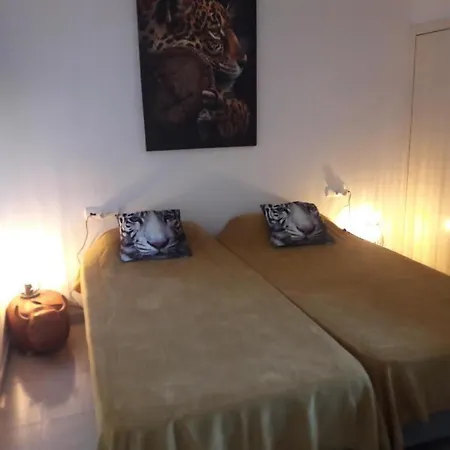 équipé Espagne, 4 Couchages, Terrasse, Piscines, Climatisation, Garage, Wifi Gratuits *
